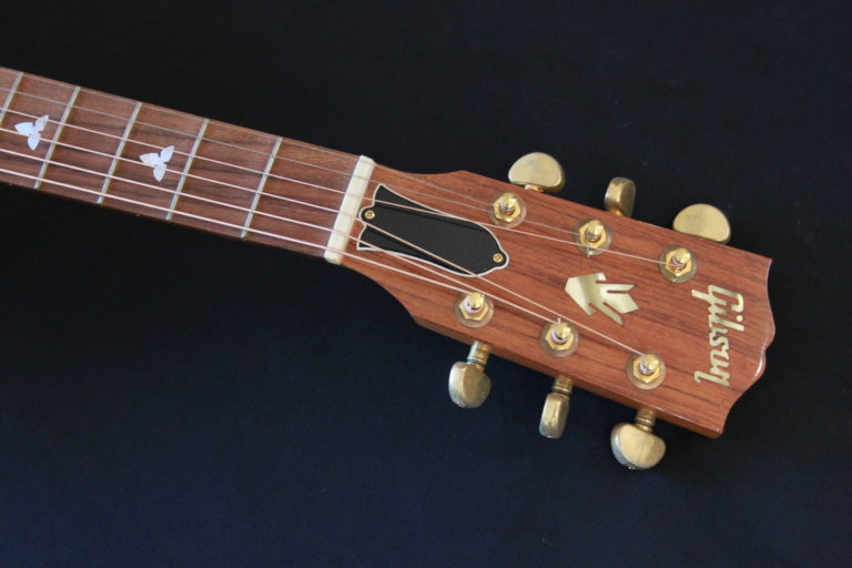 Gibson L130 Tête