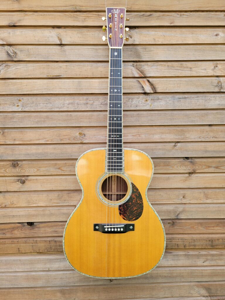 MARTIN OM-42