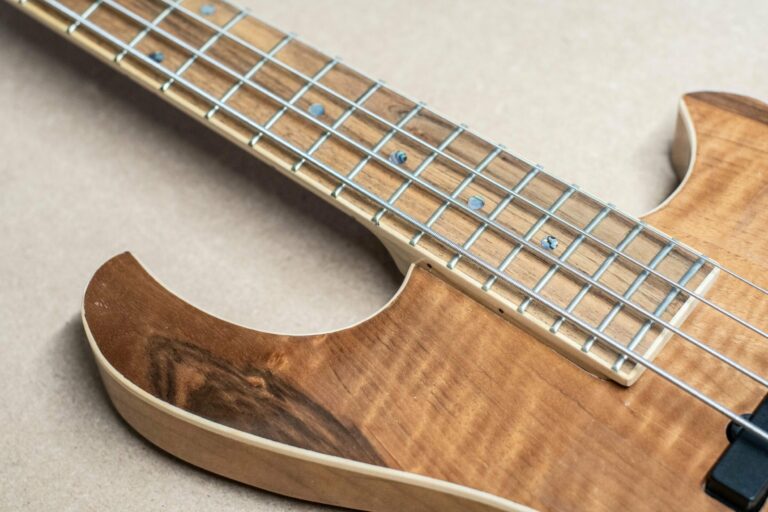 Basse Noyer - Bo'Guitars (2)