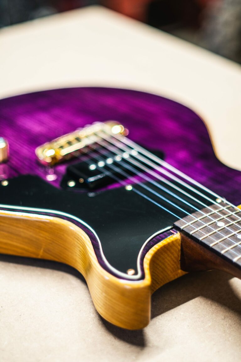 Double Cut Junior - Bo'Guitars (5)
