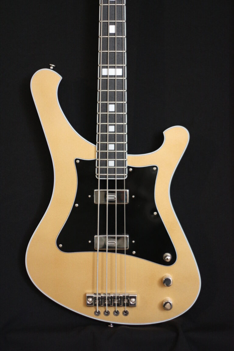 Maben-Gold-top