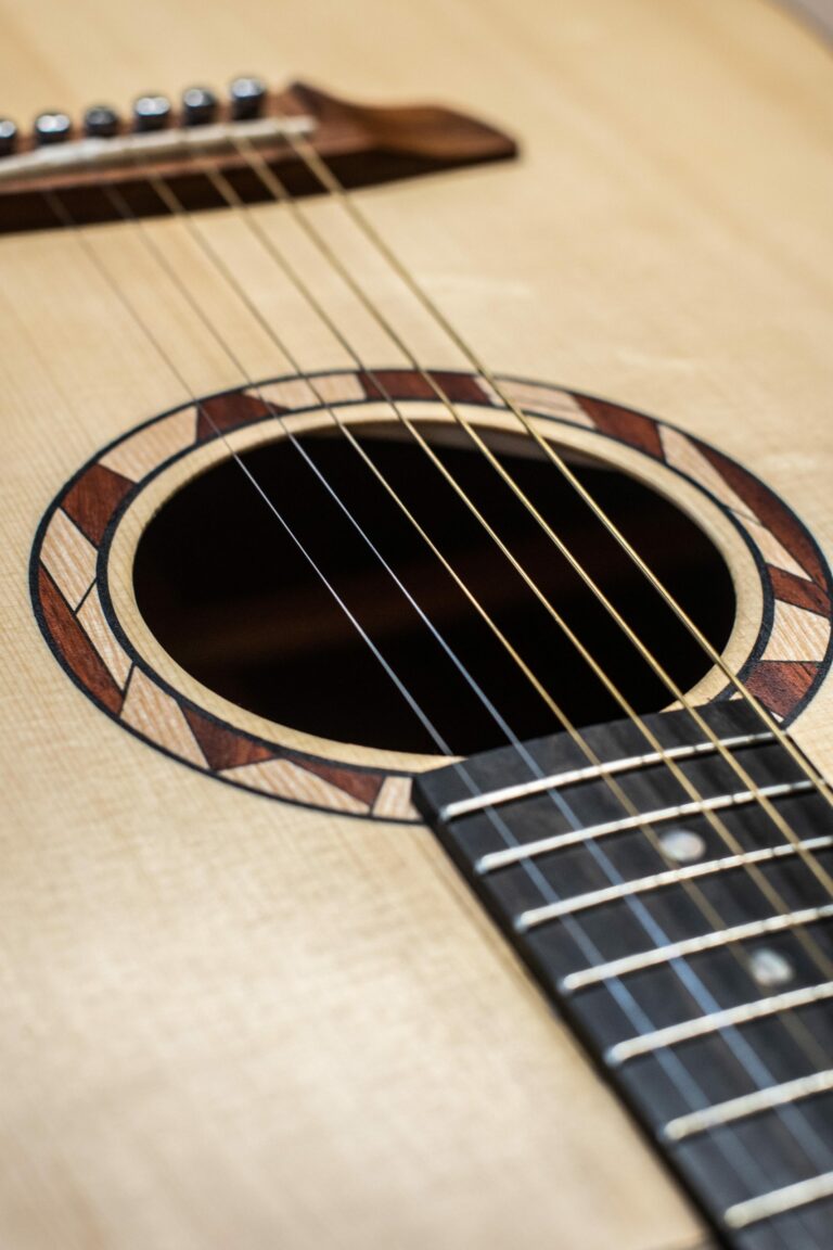 OM - Bo'Guitars (2)
